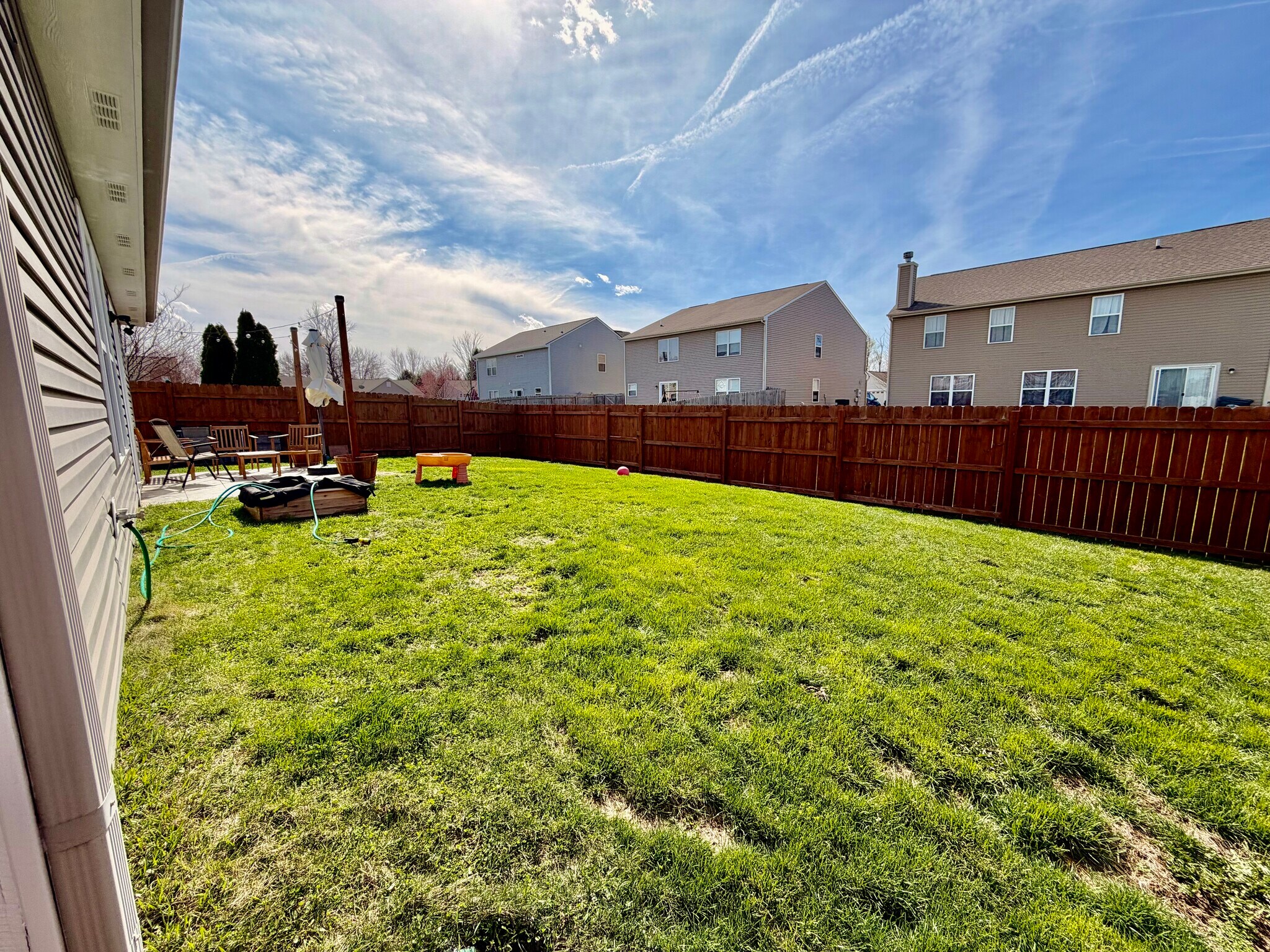 Building Photo - 3230 Monterey Dr