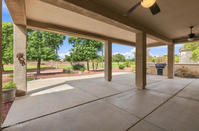 Building Photo - 22114 N San Ramon Dr