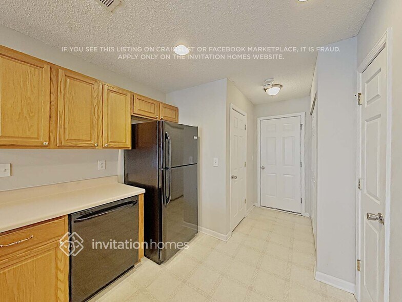 Building Photo - 3016 Teton Dr