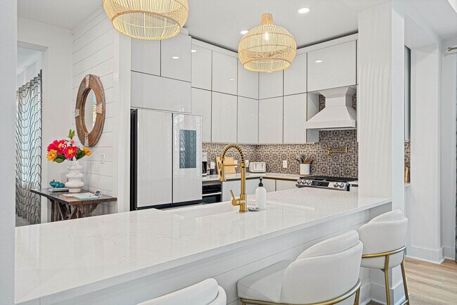 Building Photo - 20 St Francis Dr S