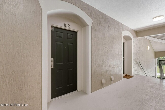 Building Photo - 7990 Baymeadows Rd