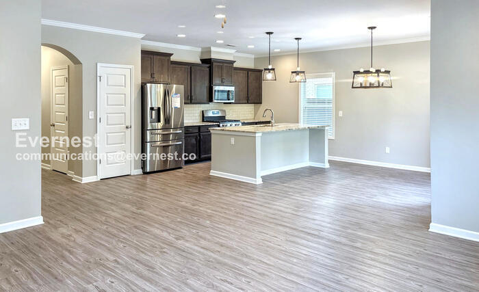 Building Photo - 115 Kretzer Ct