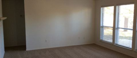 Building Photo - 217 Merlin Dr