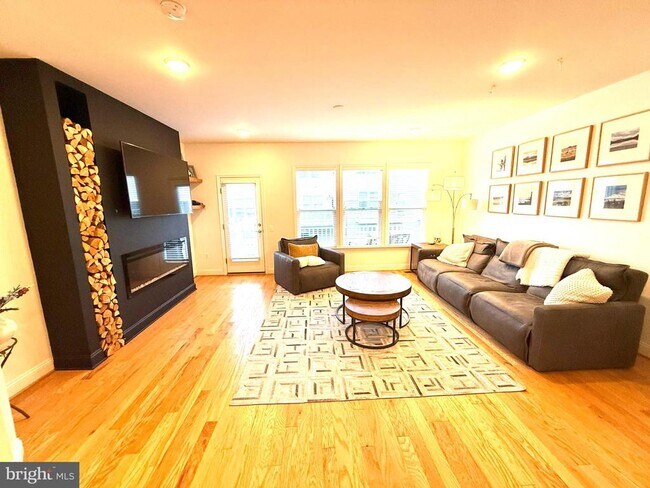 Building Photo - 17255 Herring Gull Ln