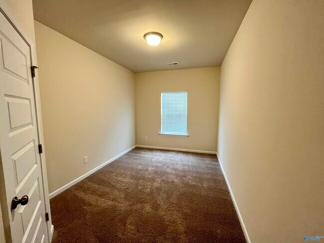 Building Photo - 111 Emma Grace Ln