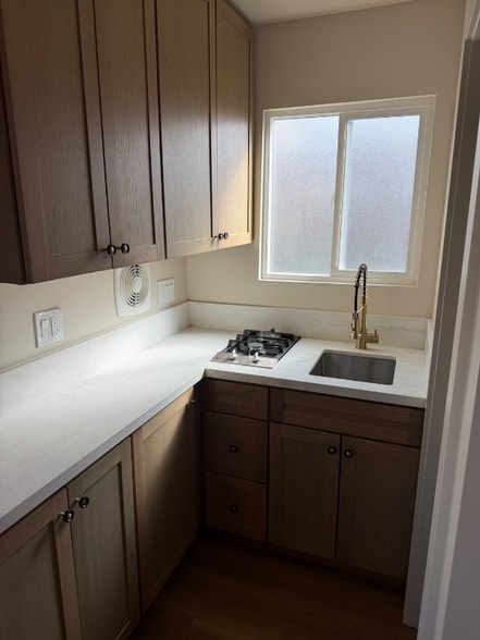 Building Photo - 1196 Danober Dr