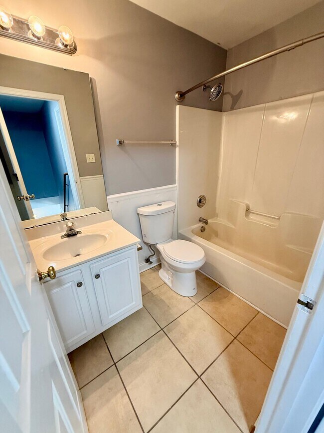 Building Photo - 3007 Hemby Commons Pkwy