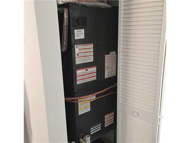 Building Photo - 675-684 84th St