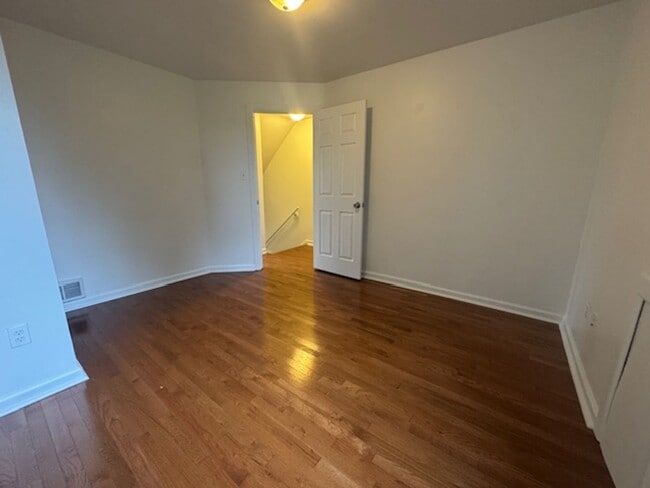 Building Photo - Available for Immediate move in; Lease wil...
