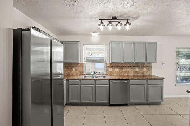 Building Photo - 3314 Foursome Ln