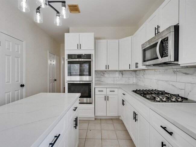 Building Photo - 4510 Chestnut Meadow Dr