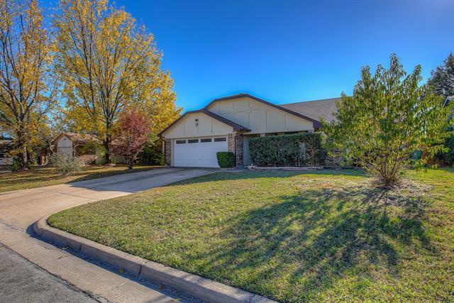 Building Photo - 420 Revolution Ln