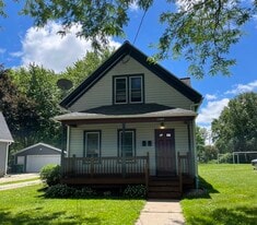 Building Photo - 1140 Lawe St