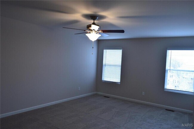 Building Photo - 2780 Adobe Dr