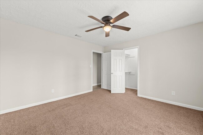 Building Photo - 2357 Basswood Dr