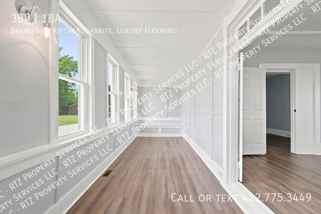 Building Photo - 801 Vine St