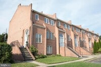 Building Photo - 12 Greengable Garth