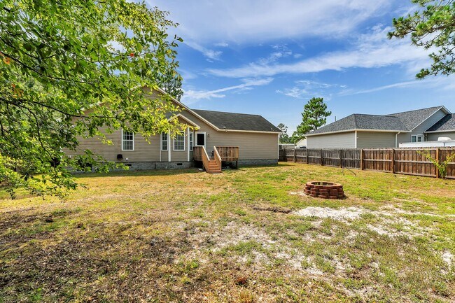 Building Photo - 477 Sand Ridge Rd