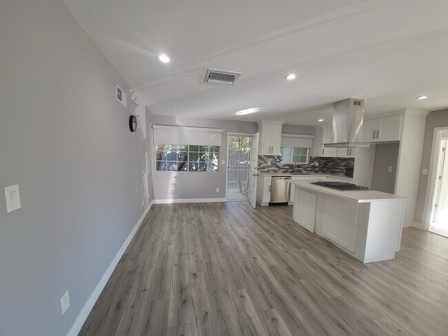 Building Photo - 19221 Napa St