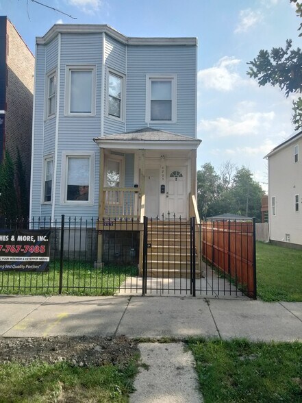 Building Photo - 4203 W Maypole Ave