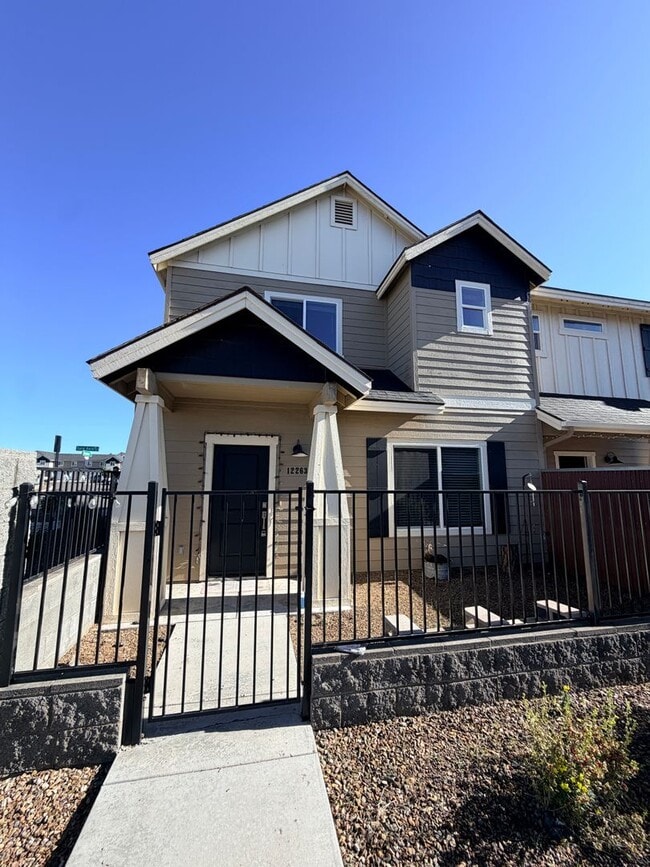Building Photo - 12263 Solid Rock Dr