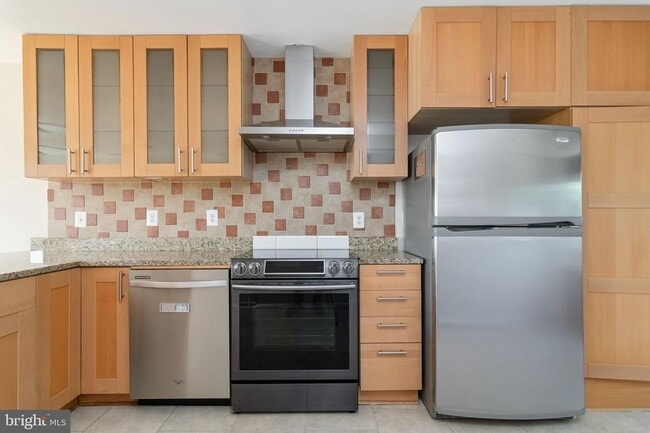 Building Photo - 7886 Brighton Way