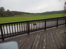 Building Photo - 211 US-46