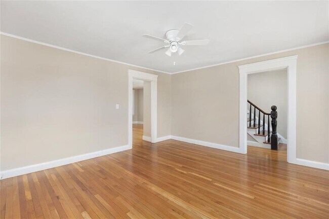 Building Photo - 3461 Kingstown Rd