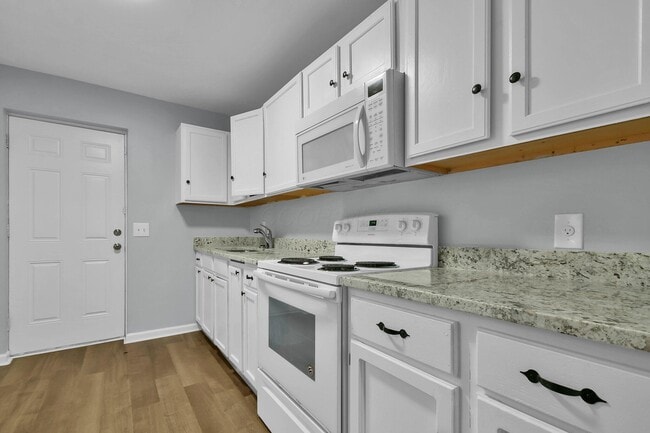 Building Photo - 162 S Powell Ave