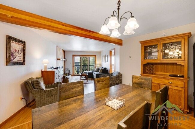 Building Photo - Bright and Welcoming Fully Furnished 2 Bedroom/2Bath Condo In Wildernest- All Utilities included