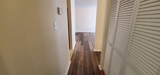 Building Photo - Beautiful  Home Available for Rent in Charlotte, NC in Carmel Area