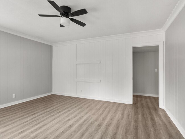 Building Photo - Fully Remodeled Corner-Lot Home Just Minutes from RSA & I-565!