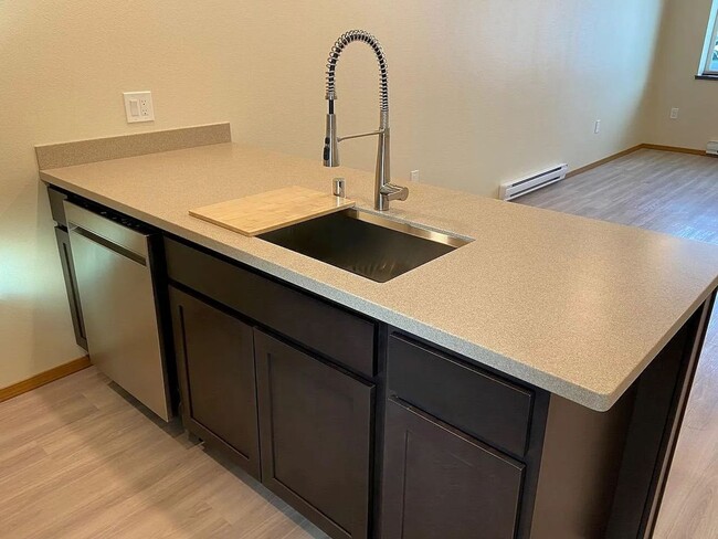 Building Photo - Midway Flats, LLC