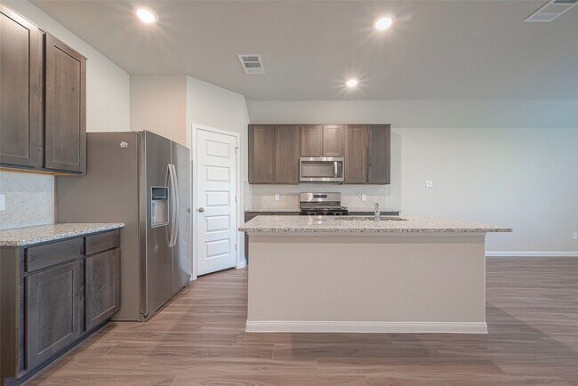 Building Photo - 5318 Briana Dee Dr