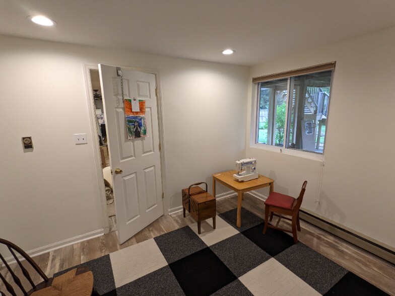 Building Photo - 17 Wisteria Dr