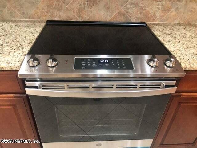 Building Photo - 1200 Stonehedge Trail Ln