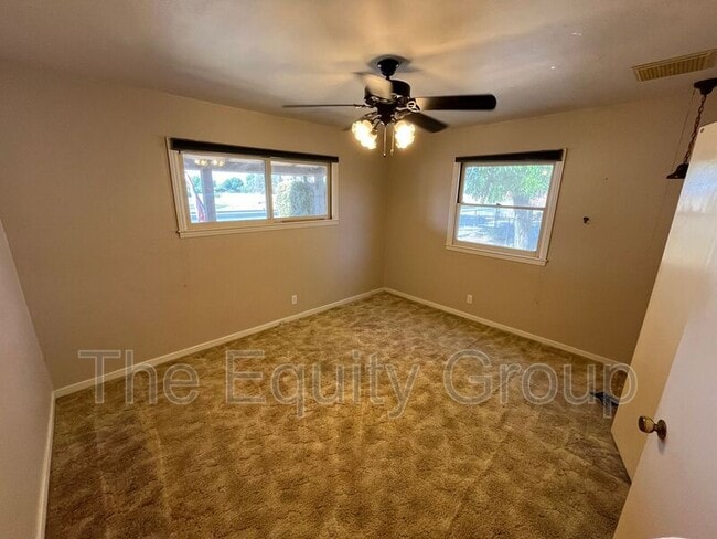 Building Photo - 228 W Teapot Dome Ave