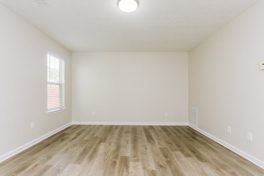 Building Photo - 2376 Carousel Park Dr