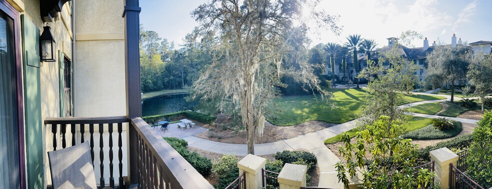 BALCONY PANORAMIC - 955 Registry Boulevard 228