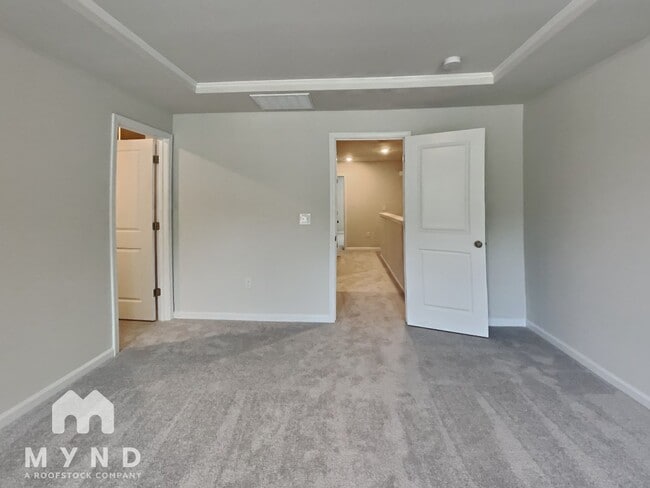 Building Photo - 113 Peebles Dr