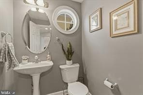 Building Photo - 1511 Artillery Terrace NE