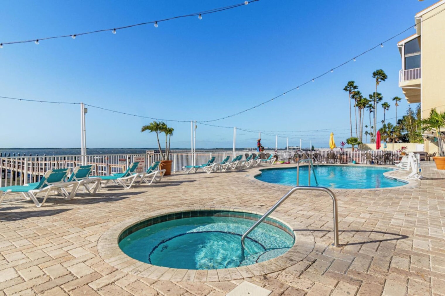 Building Photo - 1420 Bayshore Blvd