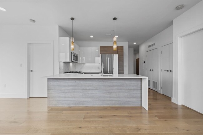 Building Photo - 30 Penniman Rd