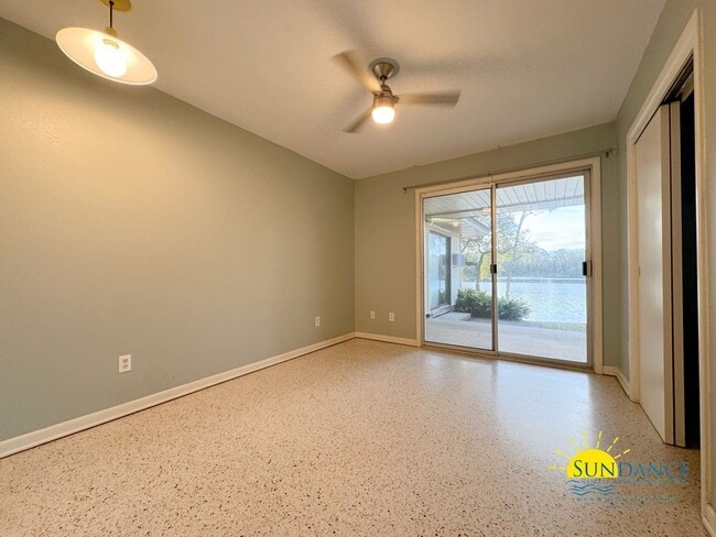 Building Photo - Waterfront Home in sought after Poquito Bayou, Shalimar!