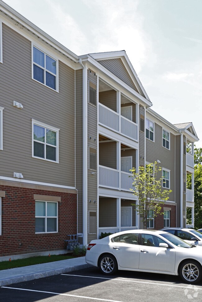 The Americana Wakefield Wakefield, MA Apartment Finder