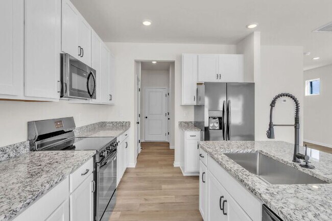 Building Photo - New Construction 3BR Townhome with Loft & 2-Car Garage in Downtown Travelers Rest