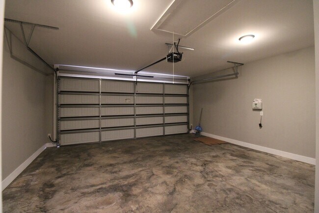 Building Photo - Beautiful 3/2 home in Bonaire!