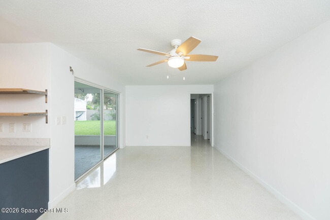 Building Photo - 311 12th Terrace