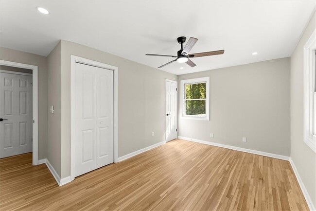 Building Photo - 3524 Brookfield Ln