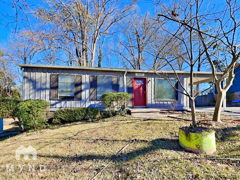 Primary Photo - 900 Kennesaw Dr